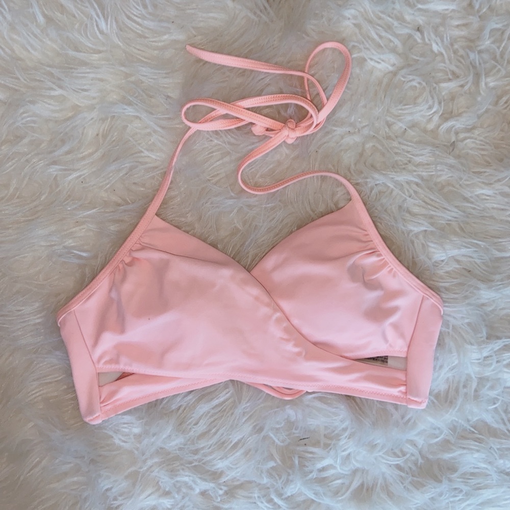 Pink bikini top